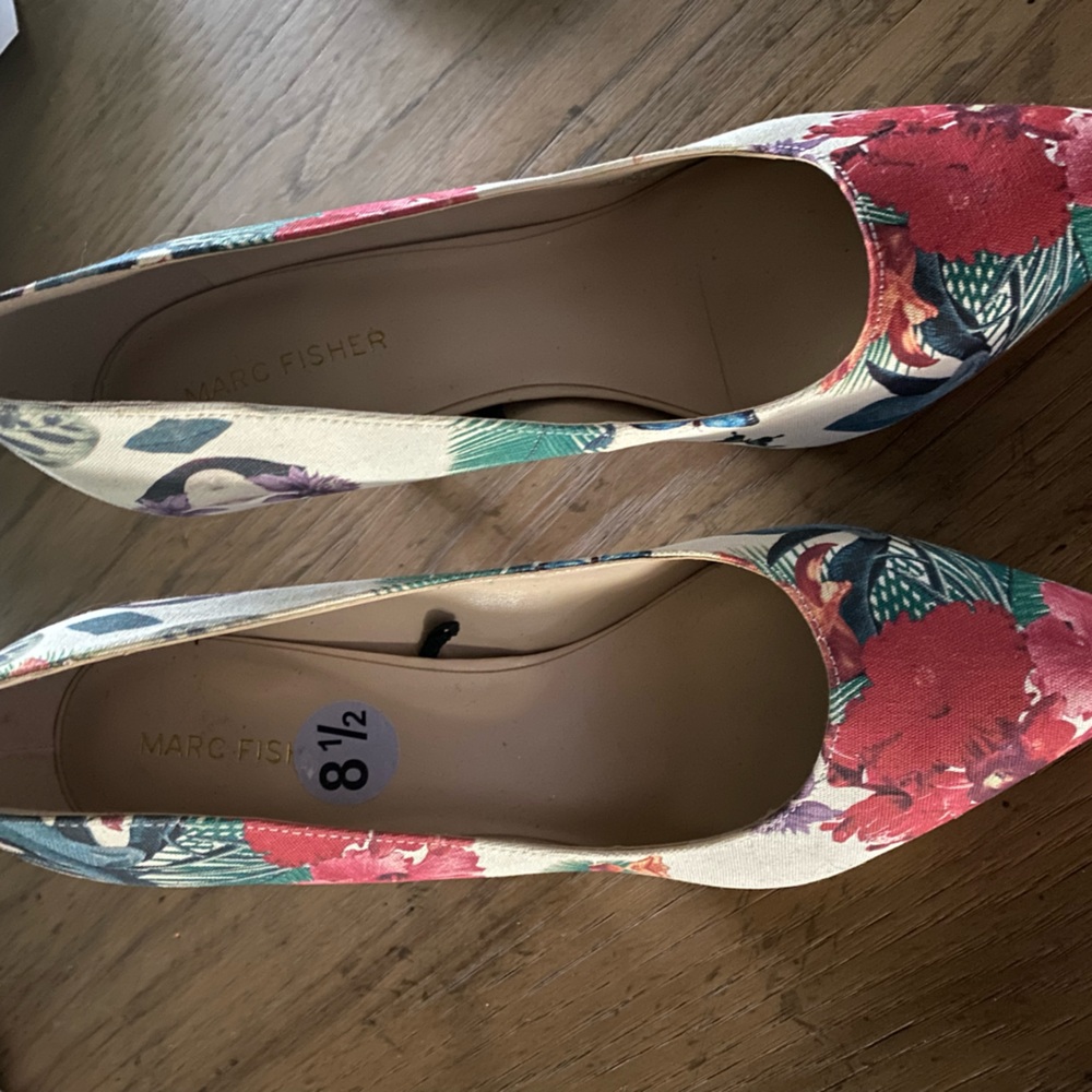 Marc Fisher Darren Tropical Floral Fabric Pointed Heels